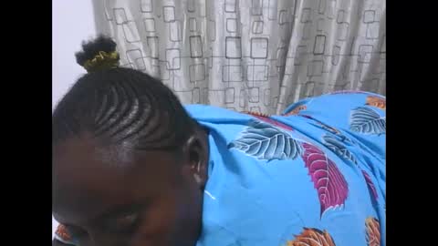 Snapshot of sweetblacklady chatting on September 22, 2025, 7:05 pm MELVIN online show from September 22, 2025, 7:05 pm