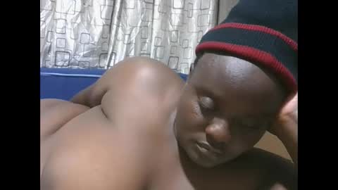 Snapshot of sweetblacklady chatting on October 11, 2025, 7:23 pm MELVIN online show from October 11, 2025, 7:23 pm