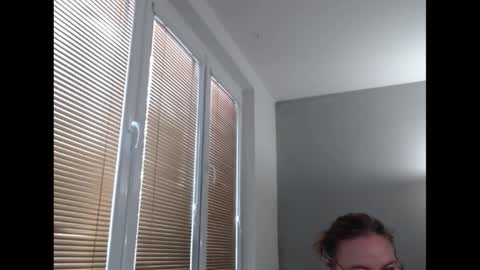 Snapshot of sweetboobs85h chatting on February 11, 2025, 9:20 am Sweetboobs85h online show from February 11, 2025, 9:20 am