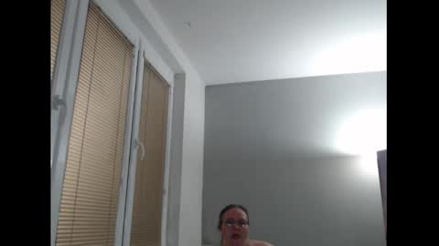 Snapshot of sweetboobs85h chatting on October 14, 2025, 7:47 pm Sweetboobs85h online show from October 14, 2025, 7:47 pm