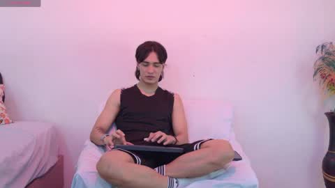 sweetbutspicy online show from May 10, 2026, 11:59 am