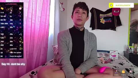 Snapshot of sweetc4meron chatting on December 8, 2024, 1:36 pm Cameron Alejandro online show from December 8, 2024, 1:36 pm