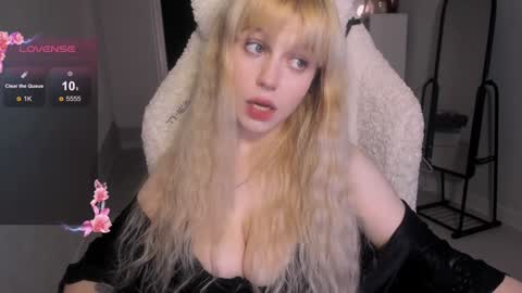 Lisa online show from December 20, 2024, 12:19 am