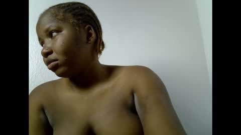 Snapshot of sweetcoochiex chatting on March 22, 2026, 12:19 pm sweetcoochiex online show from March 22, 2026, 12:19 pm