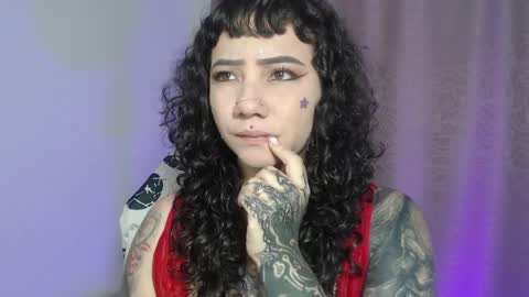       Independent model online show from May 17, 2026, 1:25 am
