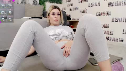 Daiana  Onlyfans - Blonddaiana online show from June 1, 2026, 6:53 pm
