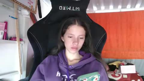 Snapshot of sweetdam12 chatting on January 20, 2025, 7:25 pm sweetdam12 online show from January 20, 2025, 7:25 pm