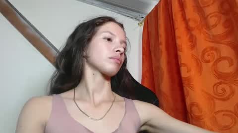 Snapshot of sweetdam12 chatting on February 5, 2025, 8:46 pm sweetdam12 online show from February 5, 2025, 8:46 pm