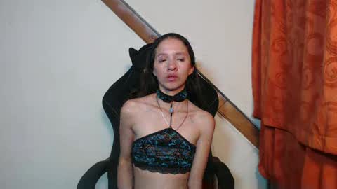 Snapshot of sweetdam12 chatting on February 8, 2025, 1:32 am sweetdam12 online show from February 8, 2025, 1:32 am