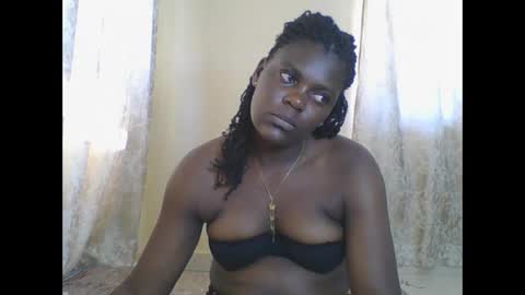 Snapshot of sweetdarkskin chatting on May 16, 2026, 10:36 am CLARIS online show from May 16, 2026, 10:36 am