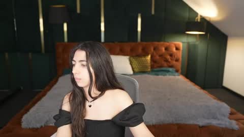Snapshot of sweetdesiree_ chatting on April 20, 2026, 10:29 am Amelia online show from April 20, 2026, 10:29 am