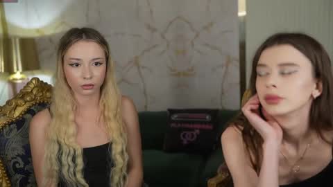 Snapshot of sweetdesiree_ chatting on April 23, 2026, 12:29 pm Amelia online show from April 23, 2026, 12:29 pm