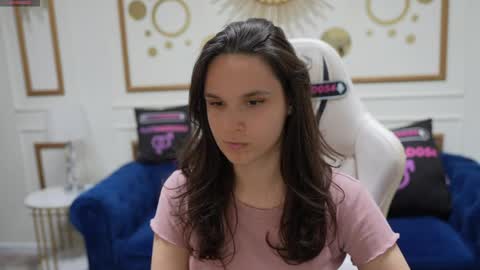 Snapshot of sweetdesiree_ chatting on April 28, 2026, 10:53 am Amelia online show from April 28, 2026, 10:53 am