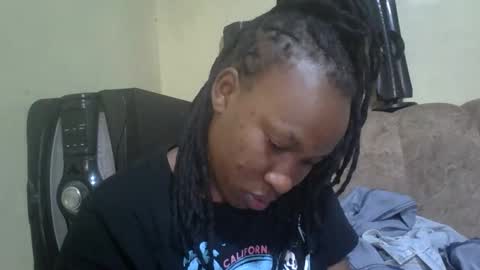 sweetdiva2012 online show from March 4, 2026, 5:35 am