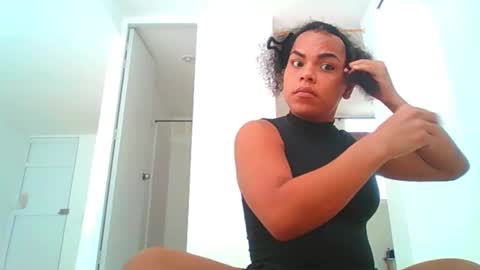 Sweet Doll online show from September 17, 2025, 1:24 pm