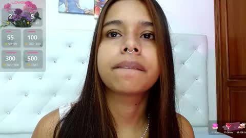 Snapshot of sweetebony_20 chatting on December 3, 2025, 9:24 pm Gabriela online show from December 3, 2025, 9:24 pm