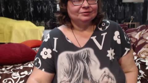 Snapshot of sweetestmilf4you chatting on March 14, 2026, 7:41 pm sweetestmilf4you online show from March 14, 2026, 7:41 pm