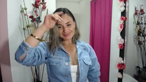 Snapshot of sweetfantasyy69 chatting on May 24, 2026, 6:46 pm sweef online show from May 24, 2026, 6:46 pm