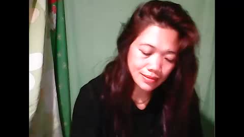 Snapshot of sweetflower4u chatting on February 8, 2026, 9:40 pm sweetflower4u online show from February 8, 2026, 9:40 pm