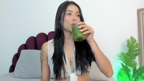 Dulce online show from March 19, 2026, 9:24 am