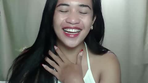 Snapshot of sweetgirly_jessa chatting on March 3, 2026, 11:43 pm sweetgirly_jessa online show from March 3, 2026, 11:43 pm