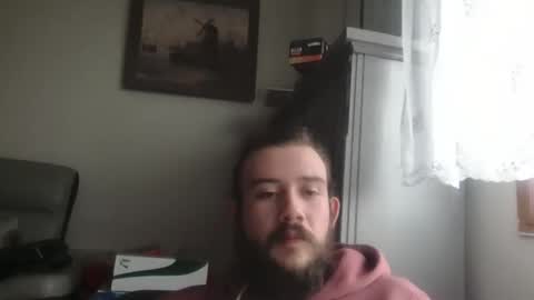 sweetguyss12 online show from November 24, 2025, 12:49 pm