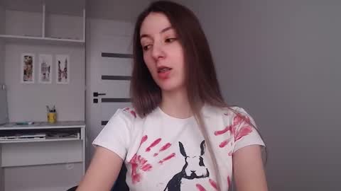 Snapshot of sweetheart_77 chatting on February 7, 2026, 10:08 am Emma online show from February 7, 2026, 10:08 am