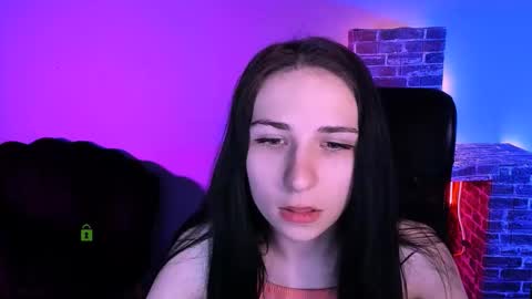 Chloe online show from February 4, 2026, 9:48 am