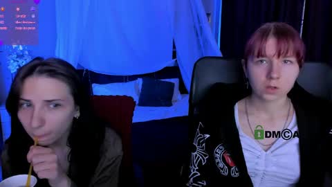 Chloe online show from April 18, 2026, 6:56 pm