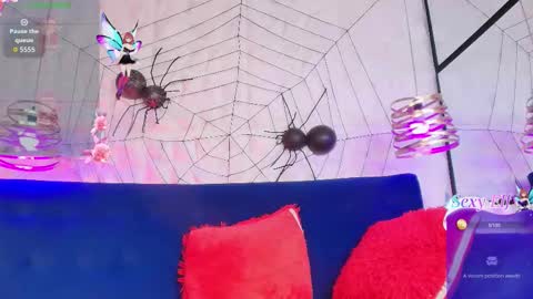 Snapshot of sweetie_foxxxx chatting on December 22, 2025, 3:14 am violeta online show from December 22, 2025, 3:14 am