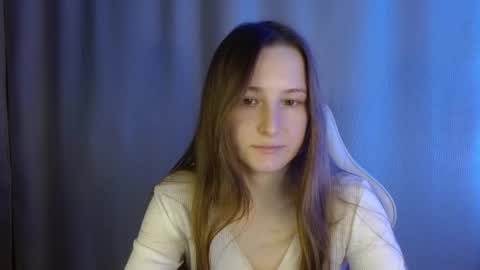 Snapshot of sweetie_lover chatting on January 11, 2026, 8:25 pm Annie online show from January 11, 2026, 8:25 pm