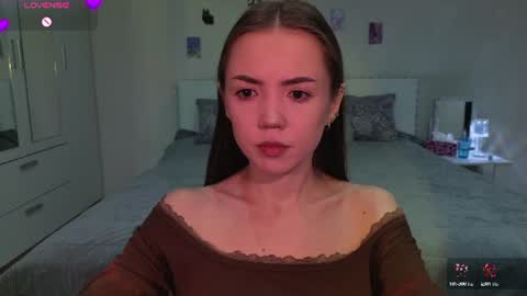 Snapshot of sweetieee_kira chatting on July 21, 2026, 3:20 am sweetieee_kira online show from July 21, 2026, 3:20 am