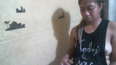 Snapshot of sweetkriss4u chatting on February 4, 2025, 5:01 pm Chris online show from February 4, 2025, 5:01 pm