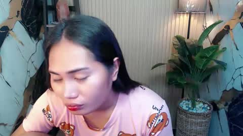 Snapshot of sweetladyboyx chatting on February 14, 2026, 11:34 pm online show from February 14, 2026, 11:34 pm