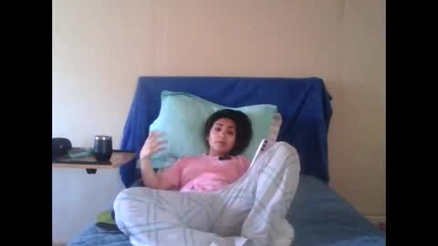 Snapshot of sweetlatinafit chatting on November 21, 2025, 12:59 pm sweetlatinafit online show from November 21, 2025, 12:59 pm