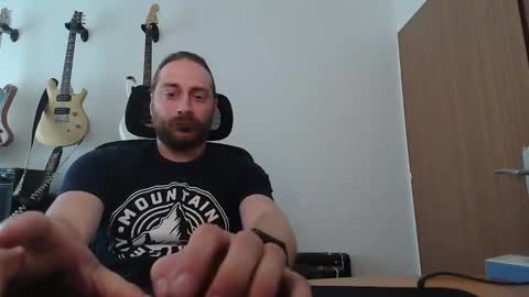 sweetleaf88 online show from May 9, 2026, 7:02 am