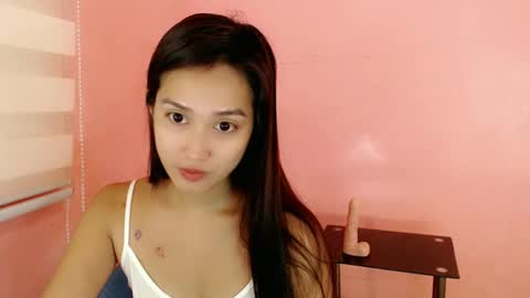 Leah online show from January 21, 2025, 3:04 am