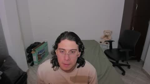 Lian online show from March 13, 2026, 11:44 pm