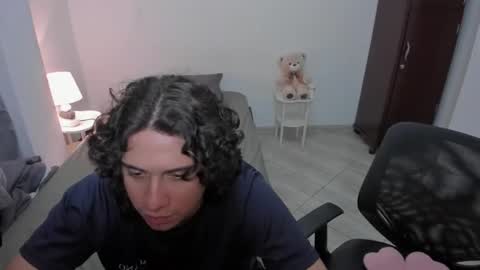 Lian online show from March 27, 2026, 8:26 am