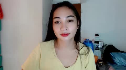 Snapshot of sweetlilly_18 chatting on January 2, 2025, 11:20 am Lilly online show from January 2, 2025, 11:20 am