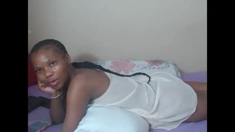 Snapshot of sweetlipss_ chatting on September 10, 2025, 5:13 pm sweetlipss_ online show from September 10, 2025, 5:13 pm