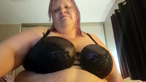 sweetlolajean online show from December 10, 2024, 9:33 am