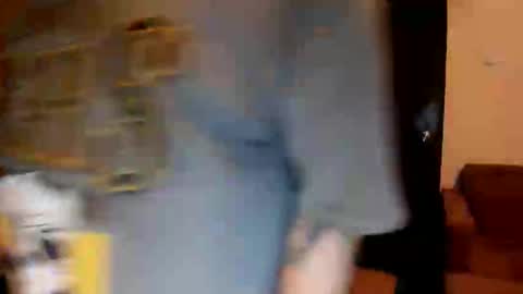 Zoe online show from October 23, 2025, 4:56 am