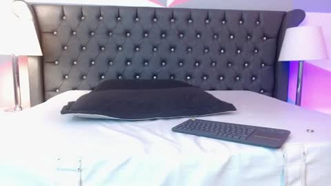Snapshot of sweetlu_gh chatting on December 31, 2024, 9:39 pm Sweetlu online show from December 31, 2024, 9:39 pm
