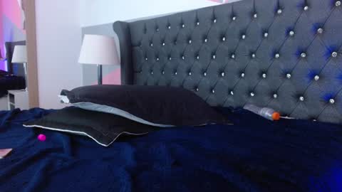 Snapshot of sweetlu_gh chatting on January 26, 2025, 2:03 am Sweetlu online show from January 26, 2025, 2:03 am