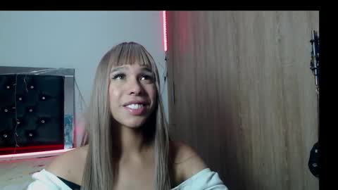 Snapshot of sweetmagic6 chatting on March 6, 2026, 8:44 am sweetmagic6 online show from March 6, 2026, 8:44 am