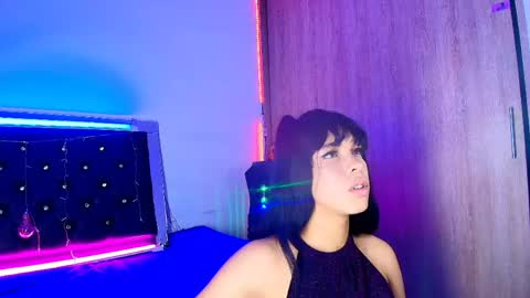 Snapshot of sweetmagic6 chatting on April 30, 2026, 11:42 pm sweetmagic6 online show from April 30, 2026, 11:42 pm