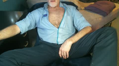 Michael online show from April 15, 2026, 1:29 pm