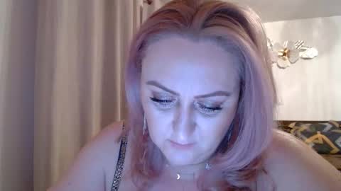 Snapshot of sweetmayacutie chatting on February 27, 2026, 3:45 pm sweetmaya online show from February 27, 2026, 3:45 pm