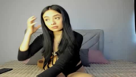 sweetmili133 online show from January 11, 2026, 11:15 am